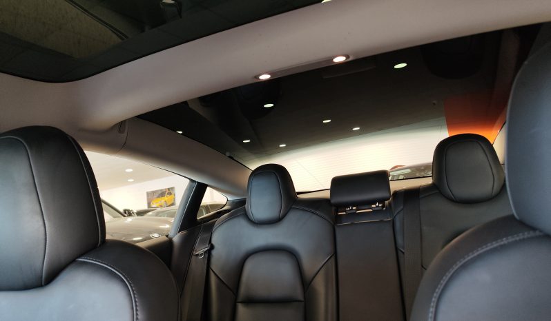 TESLA Model 3 Standard Range RWD lleno