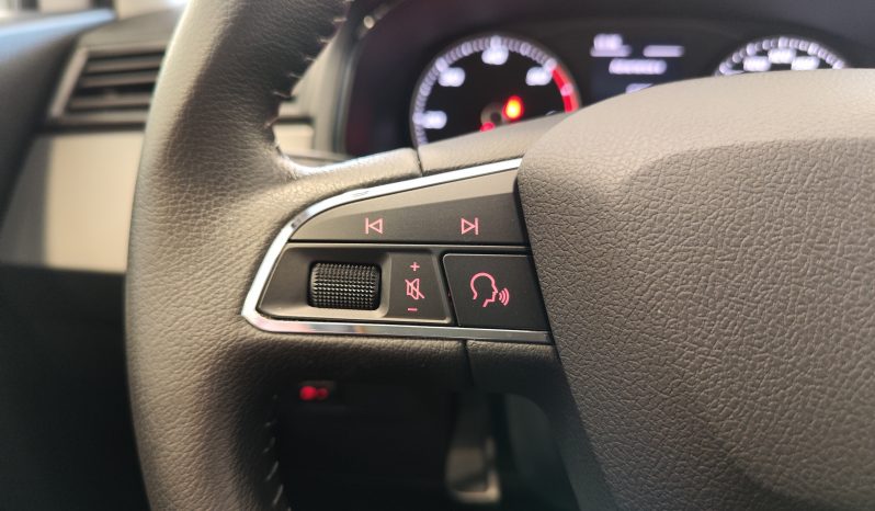 SEAT Ibiza 1.6 TDI Style Plus lleno