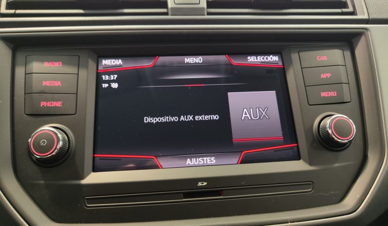 SEAT Ibiza 1.6 TDI Style Plus lleno