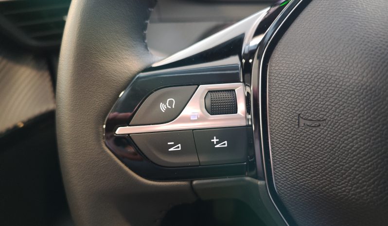 PEUGEOT 208 1.2 Puretech S&S Style lleno
