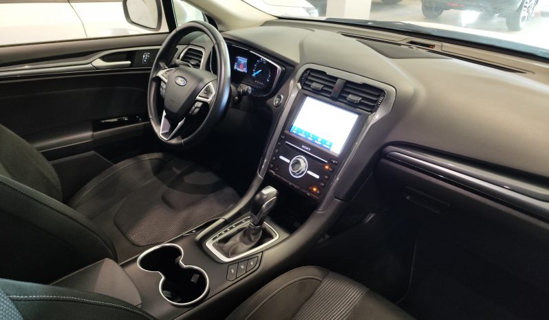 FORD Mondeo Sportbreak 2.0 HEV Titanium lleno