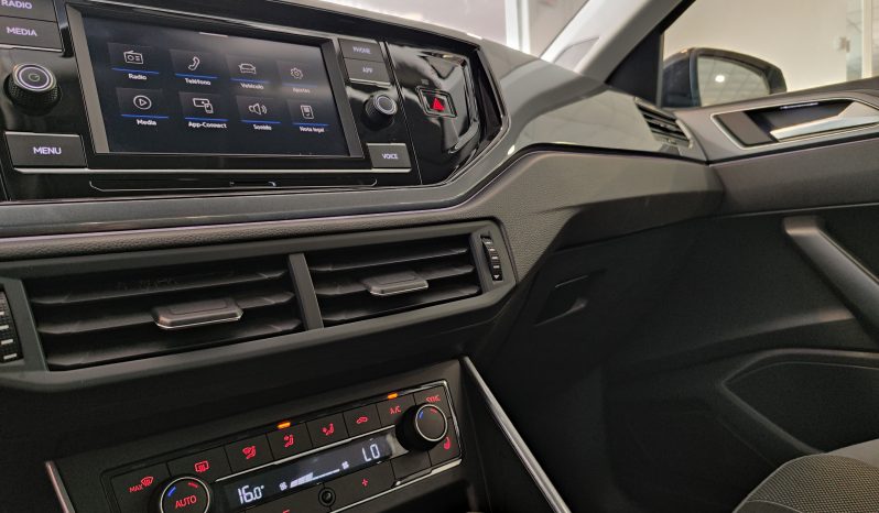 VOLKSWAGEN Polo 1.0 TSI R-Line lleno