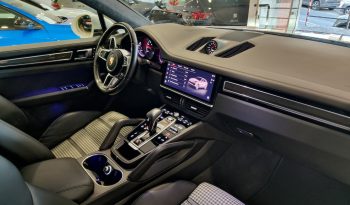 PORSCHE Cayenne Coupé GTS lleno