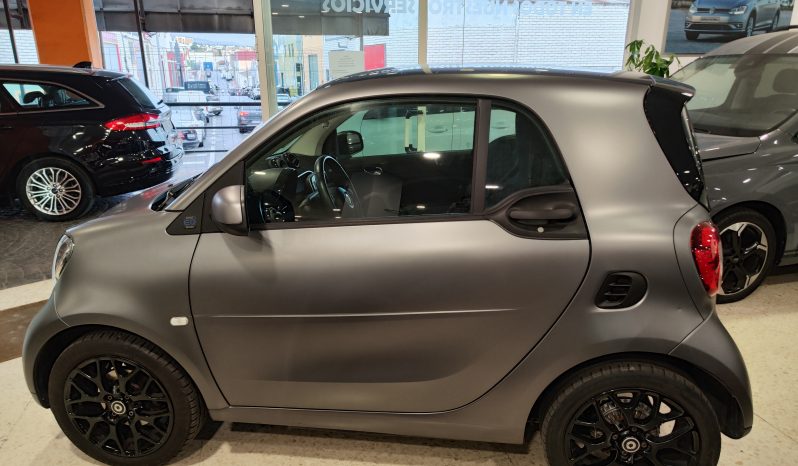 SMART Fortwo Coupé EQ lleno
