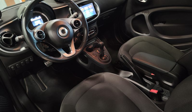 SMART Fortwo Coupé EQ lleno