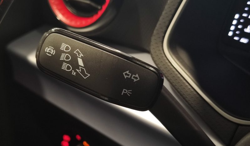 SEAT Ibiza 1.0 TSI S&S FR Salta lleno