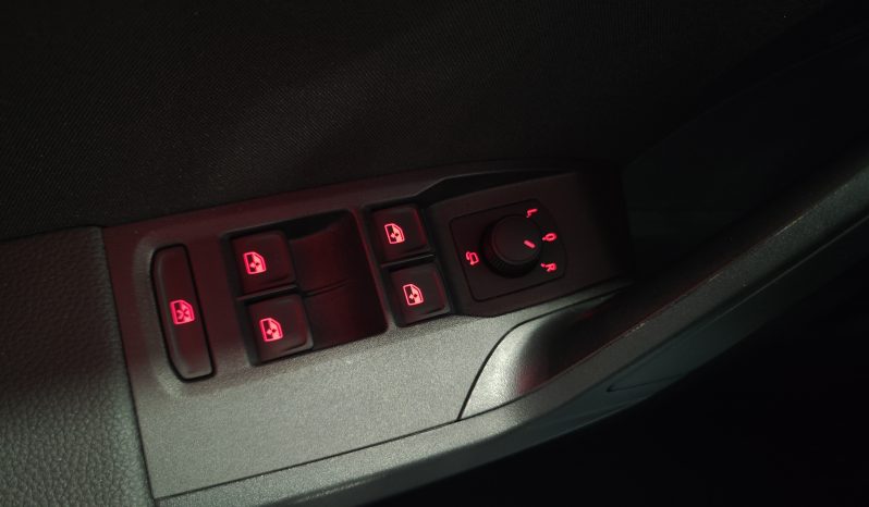 SEAT Ibiza 1.0 TSI S&S FR Salta lleno