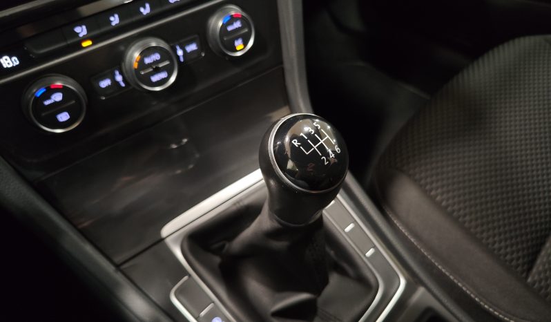 VOLKSWAGEN Golf 1.0 TSI Business Edition lleno