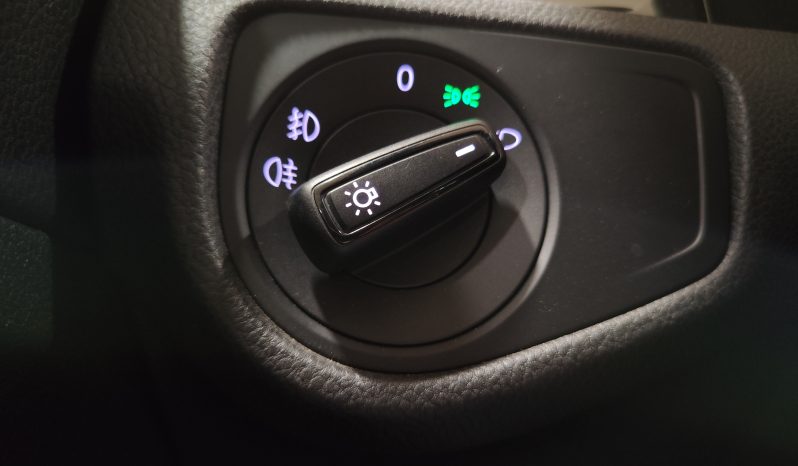 VOLKSWAGEN Golf 1.0 TSI Business Edition lleno