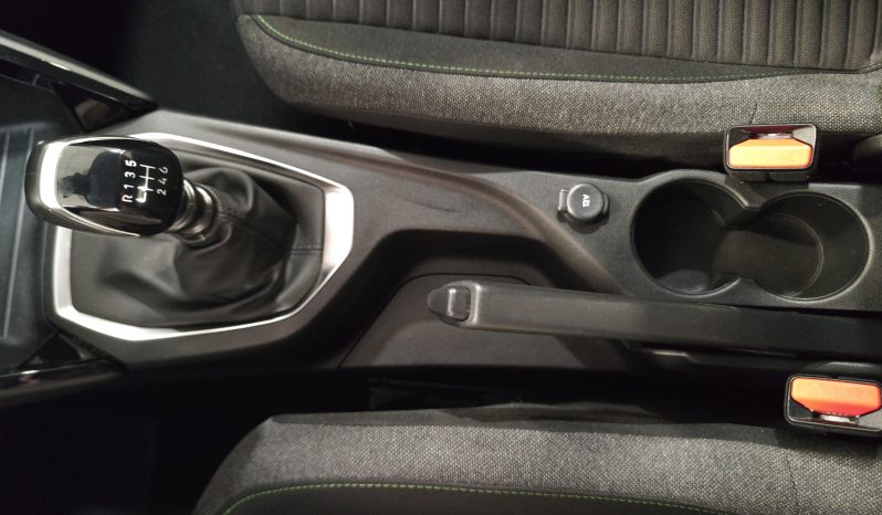 PEUGEOT 208 1.2 Puretech S&S Active 100 lleno
