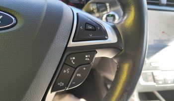 FORD Mondeo Sedán 2.0 HEV Titanium lleno