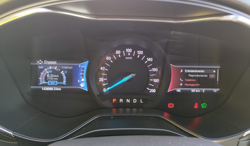 FORD Mondeo Sedán 2.0 HEV Titanium lleno