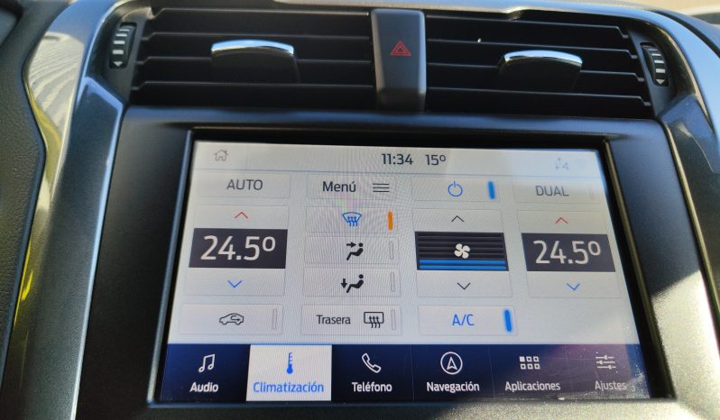FORD Mondeo Sedán 2.0 HEV Titanium lleno