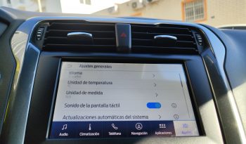 FORD Mondeo Sedán 2.0 HEV Titanium lleno