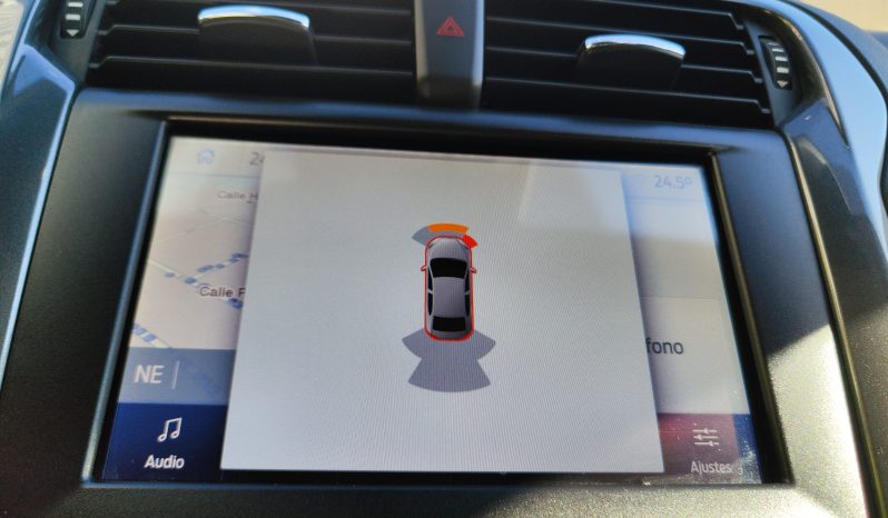 FORD Mondeo Sedán 2.0 HEV Titanium lleno