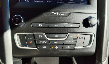 FORD Mondeo Sedán 2.0 HEV Titanium lleno
