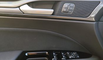 FORD Mondeo Sedán 2.0 HEV Titanium lleno