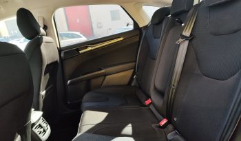 FORD Mondeo Sedán 2.0 HEV Titanium lleno