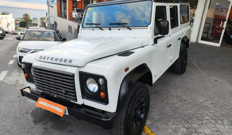 LAND-ROVER Defender 110 SW SE lleno