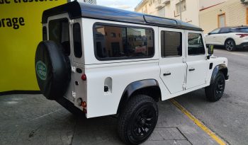 LAND-ROVER Defender 110 SW SE lleno