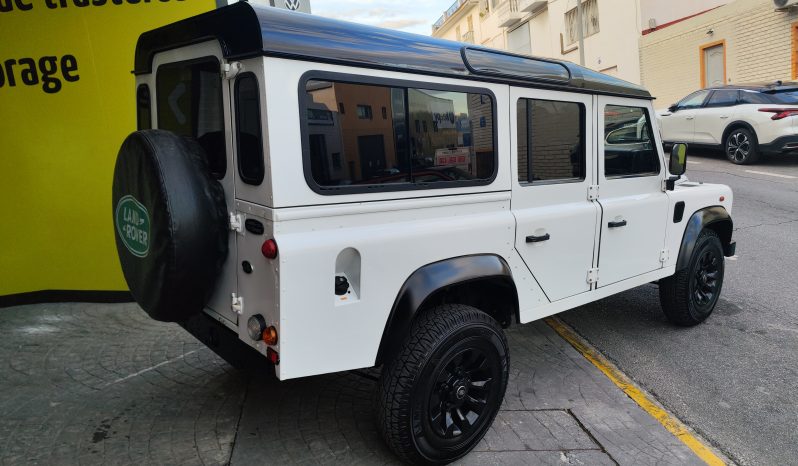 LAND-ROVER Defender 110 SW SE lleno