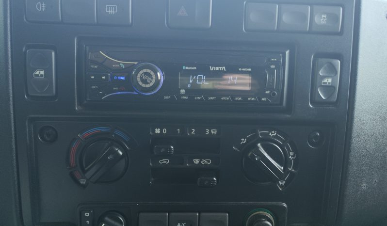 LAND-ROVER Defender 110 SW SE lleno