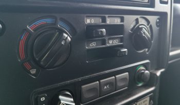 LAND-ROVER Defender 110 SW SE lleno