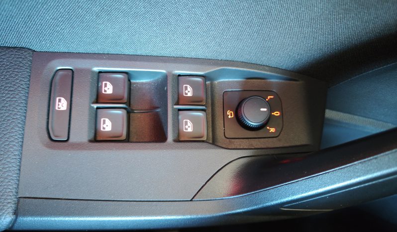 SEAT Ibiza 1.0 TSI S&S FR Salta 115 lleno