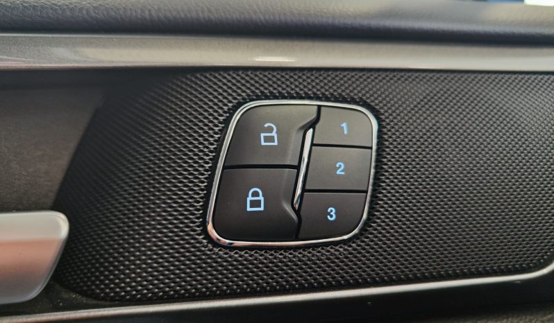 FORD Mondeo Sportbreak 2.0 HEV Titanium lleno