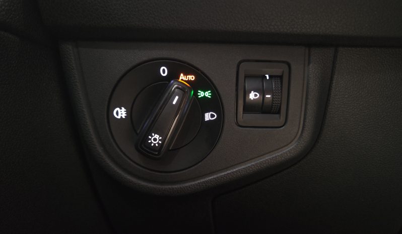 VOLKSWAGEN Polo 1.0 TSI Life 70kW lleno