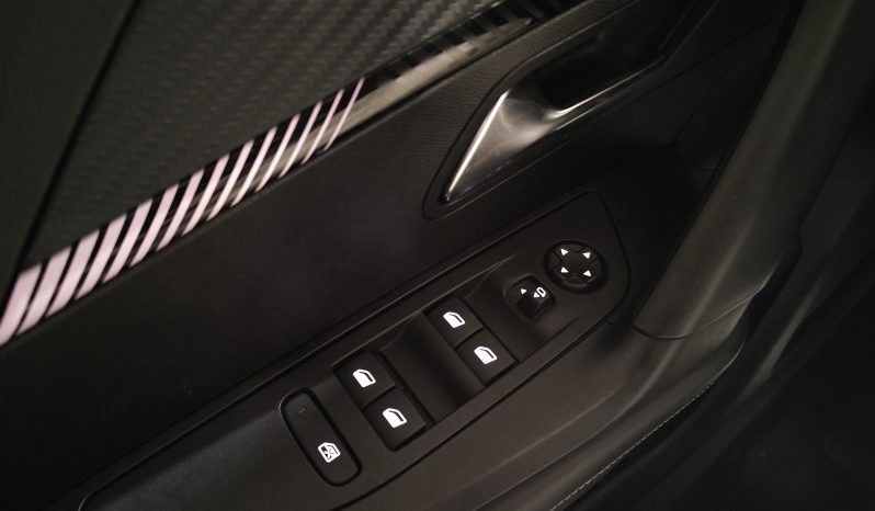 PEUGEOT 2008 1.2 PureTech S&S Allure lleno