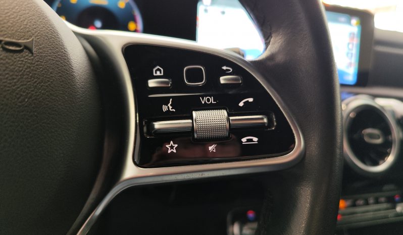 MERCEDES-BENZ Clase A 180d 7G-DCT lleno