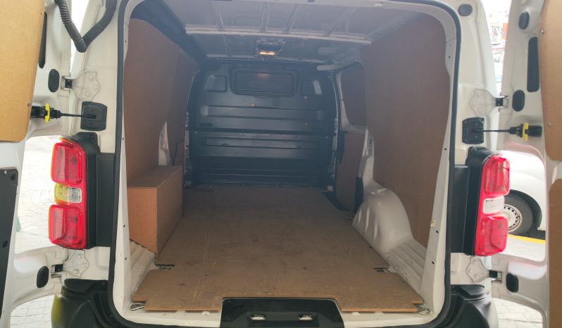 PEUGEOT Expert Fg. Standard 1.5BlueHDi S&S Premium lleno