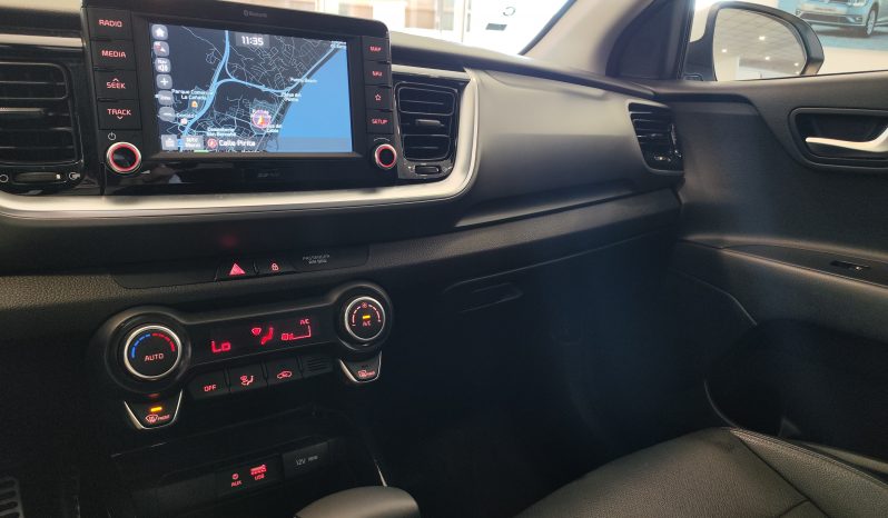 KIA Stonic 1.0 T-GDi Black Edition lleno