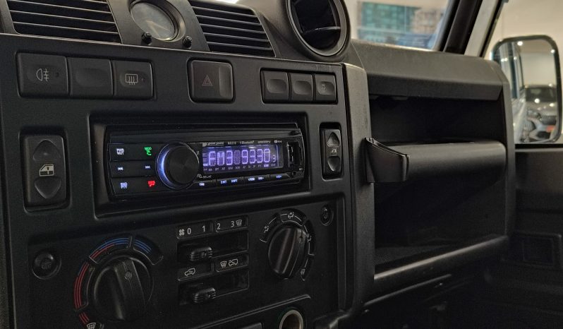 LAND-ROVER Defender 110 SW SE lleno