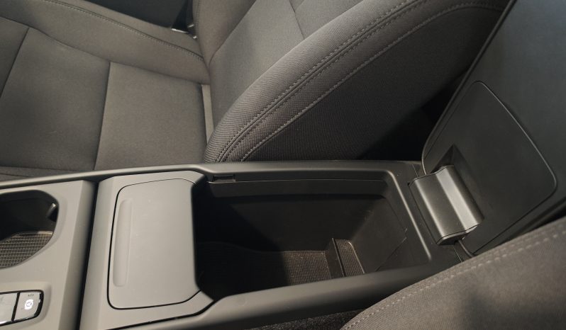 VOLVO XC40 B4 Momentum Pro Aut lleno