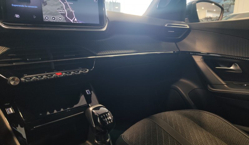 PEUGEOT 2008 1.2 PureTech S&S Allure lleno