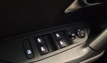 PEUGEOT 2008 1.2 PureTech S&S Allure lleno