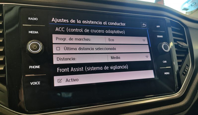 VOLKSWAGEN T-Roc 1.0 TSI Advance Style lleno