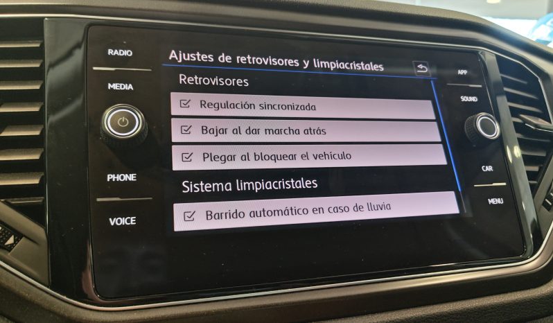 VOLKSWAGEN T-Roc 1.0 TSI Advance Style lleno