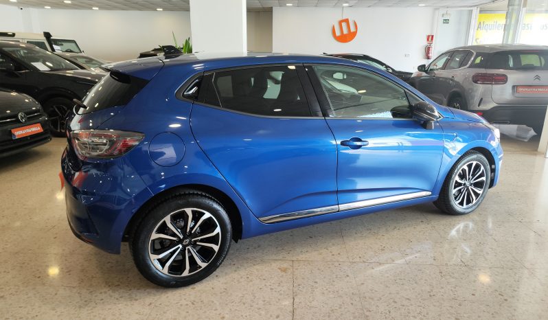 RENAULT Clio TCe Techno lleno