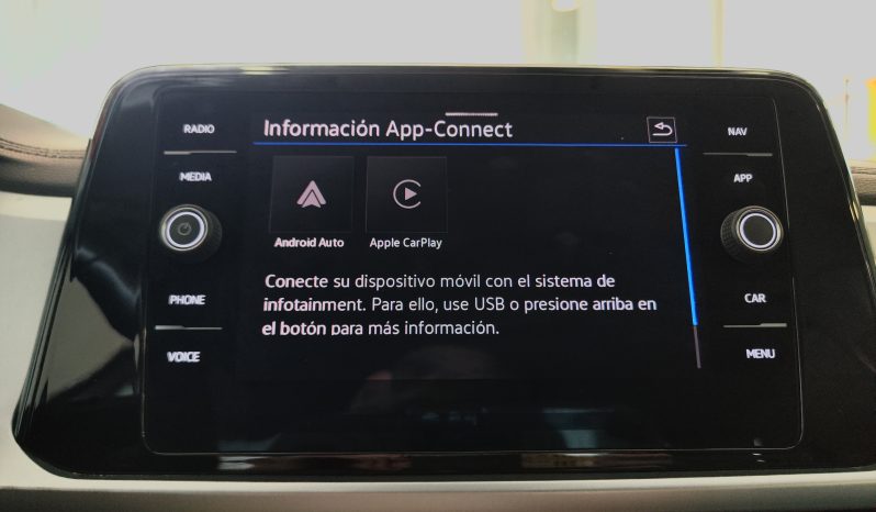 VOLKSWAGEN T-Roc 1.5 TSI Life DSG7 lleno
