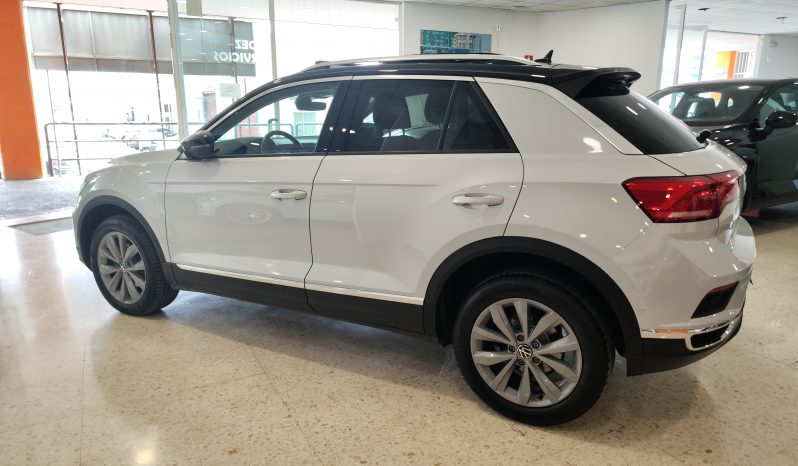 VOLKSWAGEN T-Roc 2.0TDI Advance Style lleno