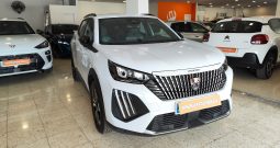 PEUGEOT 2008 1.2 PureTech S&S Allure