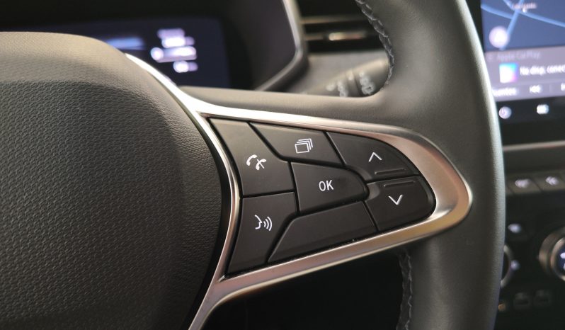 RENAULT Clio TCe Techno lleno