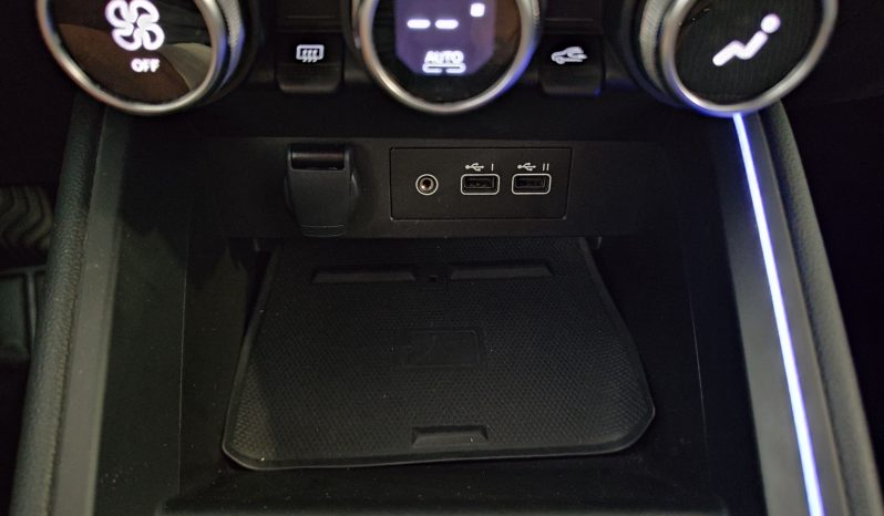 RENAULT Clio TCe Techno lleno