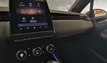 RENAULT Clio TCe Techno lleno