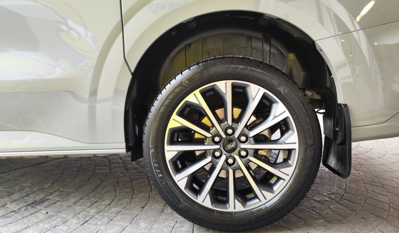 FORD Tourneo Custom 2.5 Duratec Titanium X lleno
