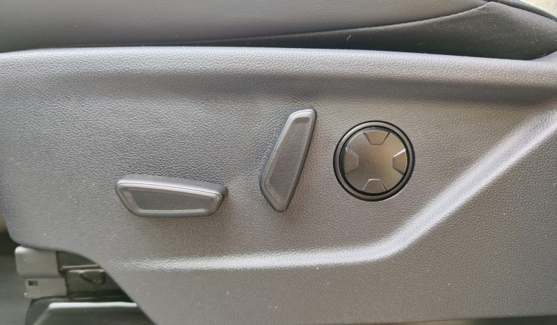 FORD Tourneo Custom 2.5 Duratec Titanium X lleno