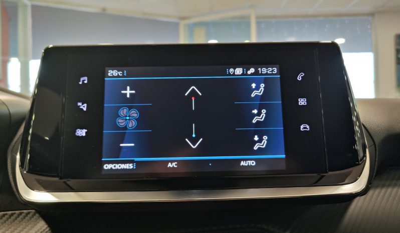 PEUGEOT 2008 1.2 PureTech S&S Allure lleno